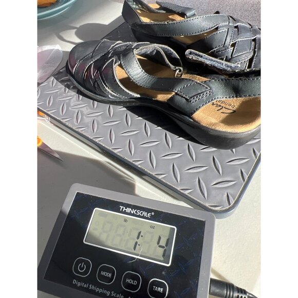 Clarks Bendables Ina Slingback Sandals Womens 8 Round Toe Black Leather Preppy - Picture 9 of 9